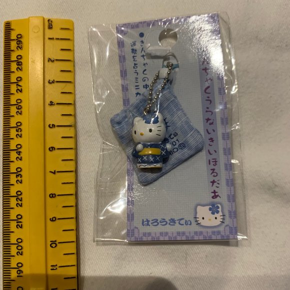 Vintage 2001 Hello Kitty Blue Kimono Charm Cellphone Key chain - Picture 6 of 7